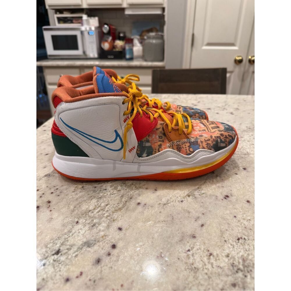 Nike Kyrie Infinity White Red Multi Mens Basketball Sneaker sz 12
